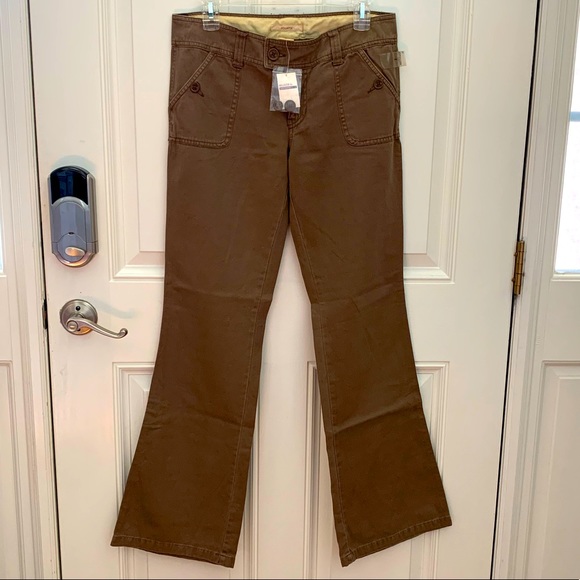 Hollister Pants - Hollister Size 7 Flares. Super soft!